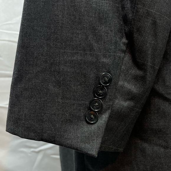 Men's Jos. A. Bank Gray Plaid 2-Button 54R Blazer Jacket 48x26 Pants Portly Suit - Picture 4 of 10